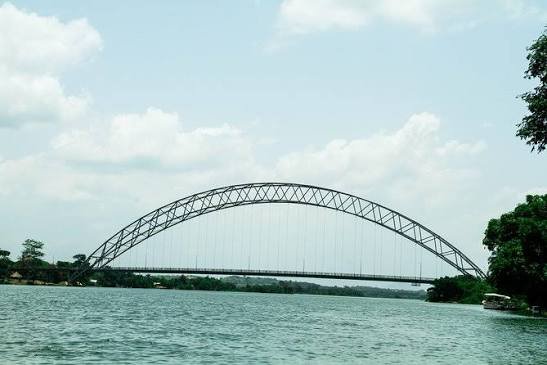 Akosombo Adventure – abseiling and kayaking